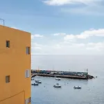 Two Bedroom With Sea View In Abrigos Apartament *