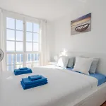Two Bedroom With Sea View In Abrigos Apartment *