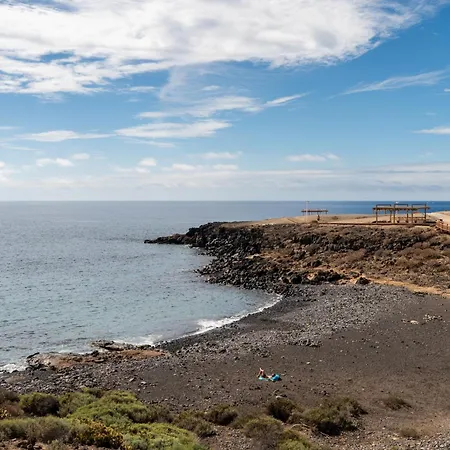 Two Bedroom With Sea View In Abrigos Apartment Los Abrigos