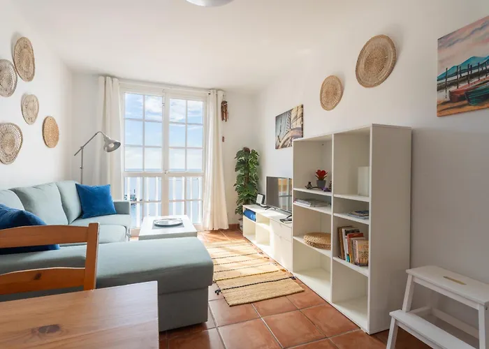 Two Bedroom With Sea View In Abrigos Apartament *