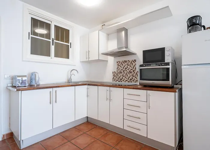 Two Bedroom With Sea View In Abrigos Los Abrigos