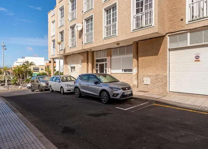 Two Bedroom With Sea View In Abrigos